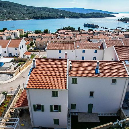 Apartment Perlitto Крес Екстериор снимка