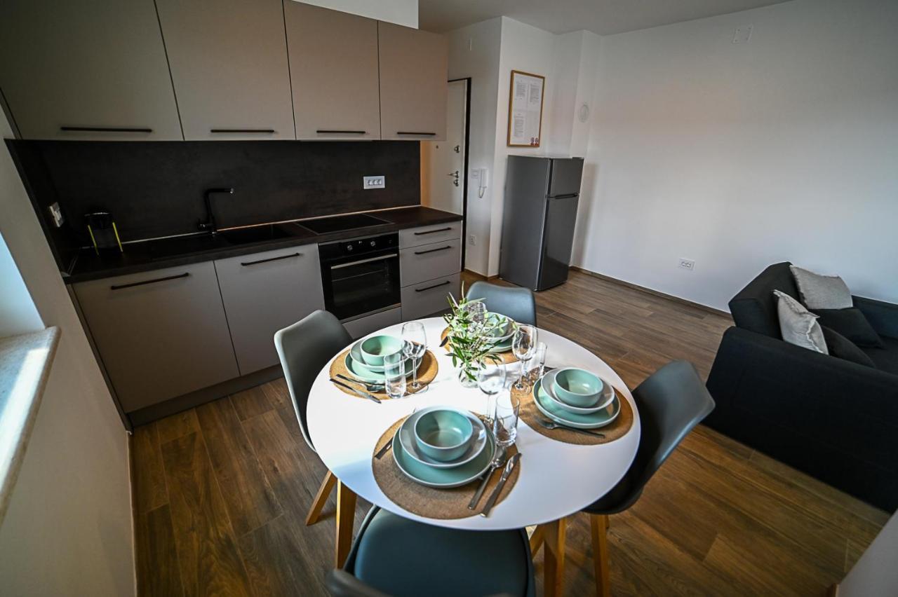 Apartment Perlitto Крес Екстериор снимка
